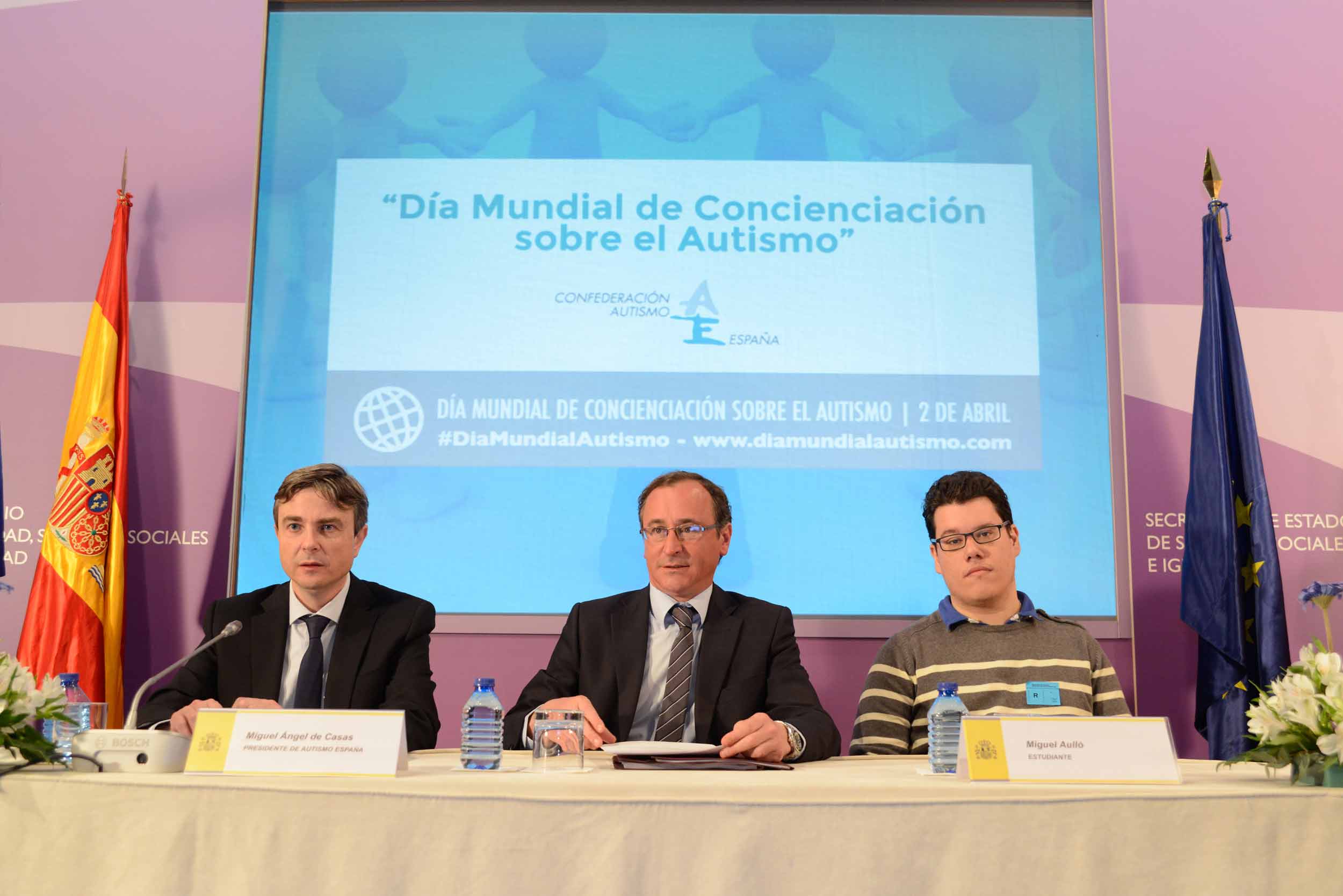 Imagen de Alfonso Alonso en una ponencia