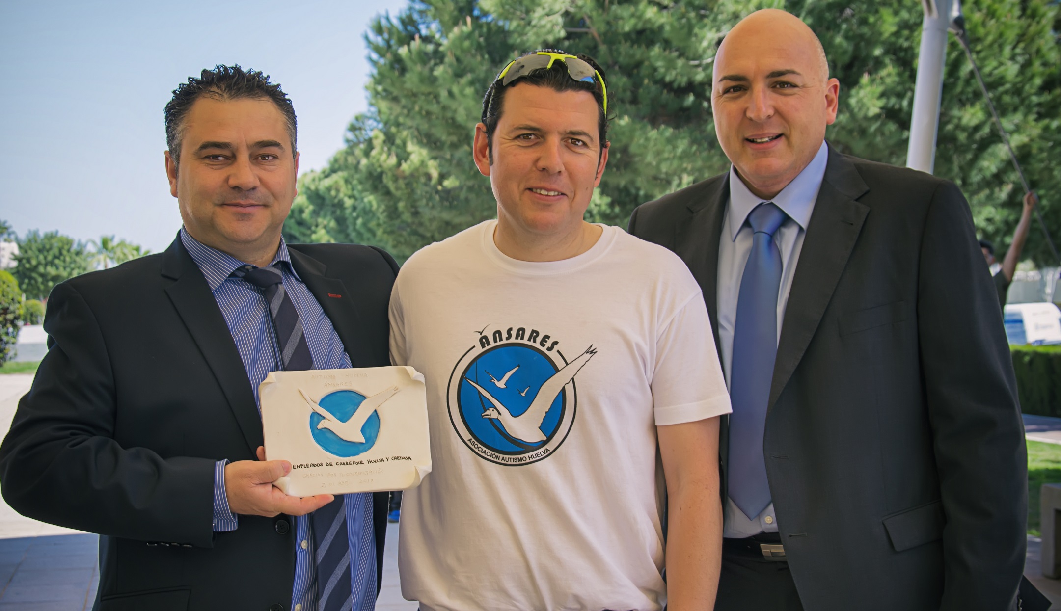 Carrefour recibe el “Premio al Voluntariado” que otorga la Asociación Ánsares