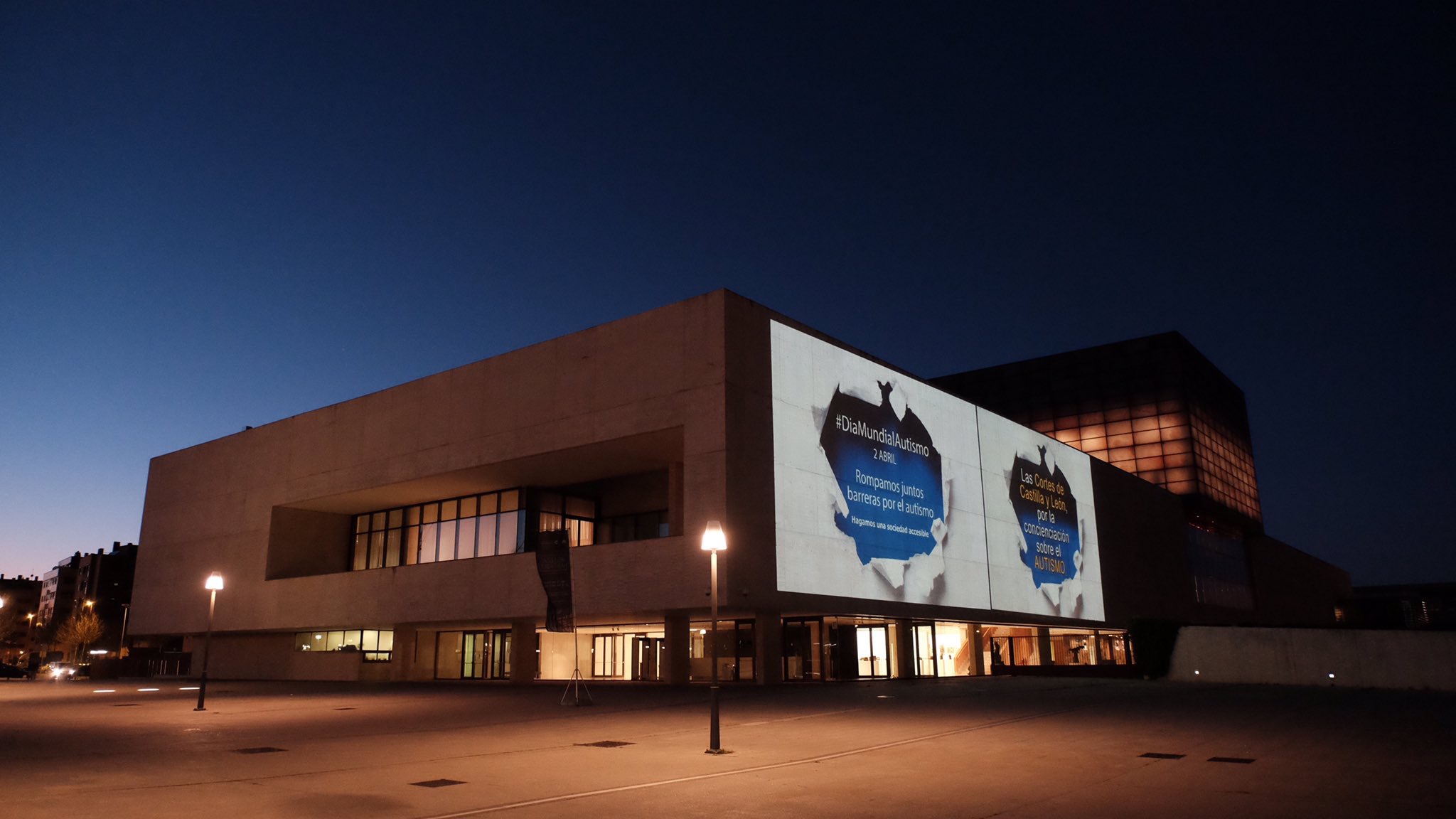 Las Cortes de Castilla y León hacen una declaración institucional con motivo del Día Mundial de Conciencación sobre el Autismo