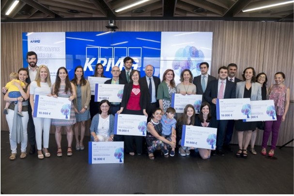 Federación Autismo Andalucía y Aprenem Associació per a la inclusió de persones amb autisme,  premiados por la Fundación KPGM