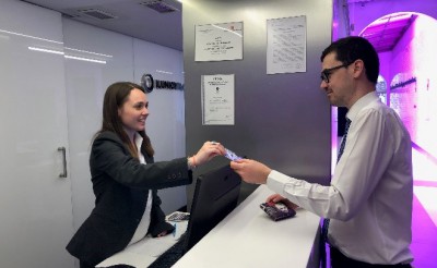 Autismo España edita una breve guía para facilitar a las personas con TEA el acceso y disfrute a establecimientos hoteleros