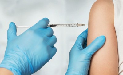 Un juez de Vigo permite a un padre vacunar a sus hijos, pese a la negativa de la madre