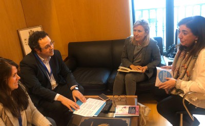 Autismo España se reúne con el Grupo Parlamentario Popular del Congreso de los Diputados .