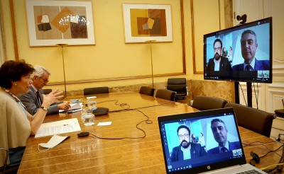 La ministra de Educación se compromete con Autismo España a no cerrar los Centros de Educación Específica