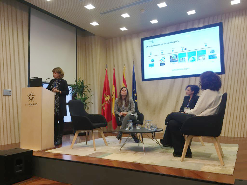 Educación y empleo en el I Congreso nacional de Atades