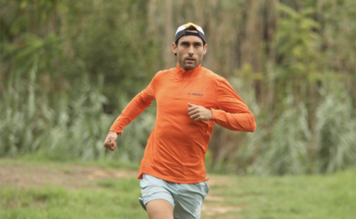 El deportista Sergio Turull corre el Camino de Santiago por el autismo