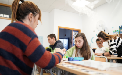 La aprobación del Plan de acción de la Estrategia española en TEA, la consolidación del Centro Español sobre TEA y el proyecto +Digitales, principales hitos de Autismo España en 2023