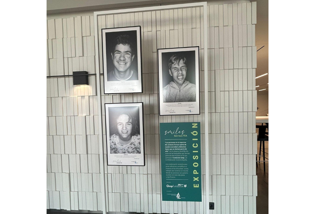 Exposición Smiles