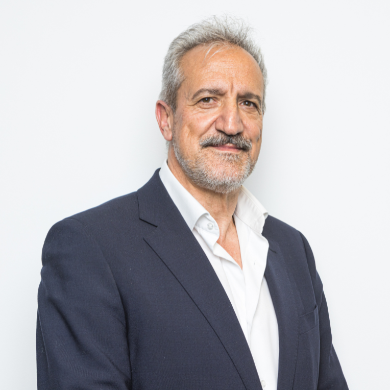 Fotografía del presidente de la Junta Directiva de Autismo España, Pedro Ugarte Vera