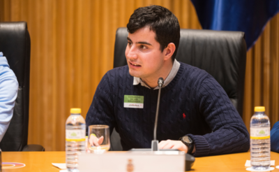 “En mi trabajo, soy muy obediente y no me quejo”