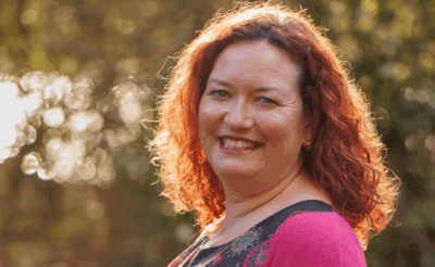 "Solo siendo quienes realmente somos podemos construir una vida más plena y feliz"